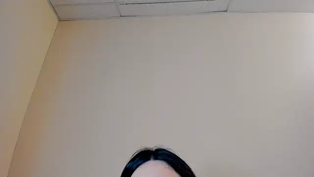 צ'אט XXX בשידור חי של Wife4Cuck