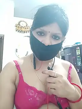 ZOYA-STRIP – Live XXX-chat