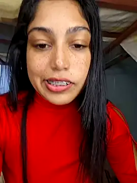 Putaalexa Adlı Modelin Canlı XXX Sohbeti