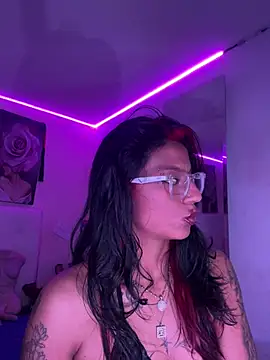 SamathaMay Chat XXX live