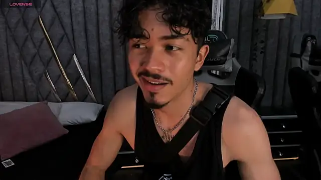 NicolaiKarav Chat XXX in diretta