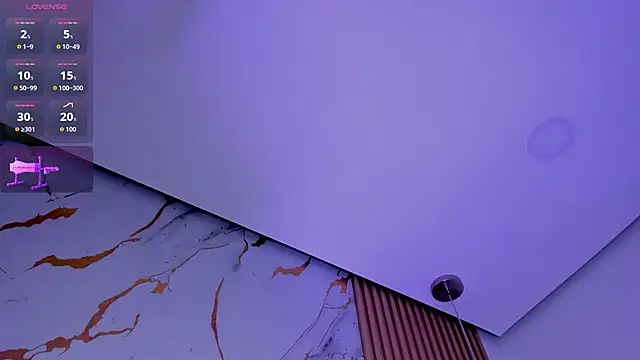 alissaowens_ élő XXX-chatje