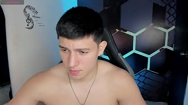 แชท XXX สดของ JamesCr_