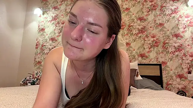 Živý XXX chat lizzzanatooo