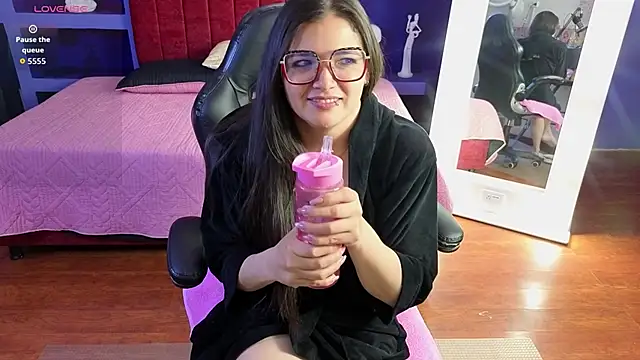 iam_sammy_01 élő XXX-chatje