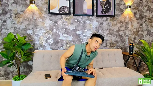 Chat XXX en directo de Alejandro_and_Deiby