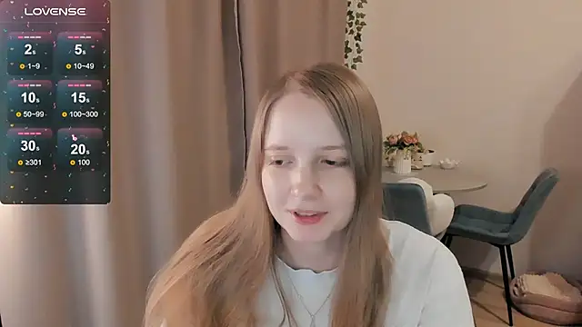 Alyaley élő XXX-chatje