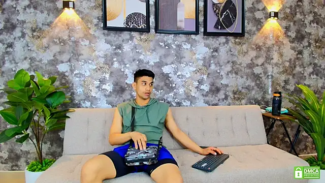 Chat XXX en directo de Alejandro_and_Deiby