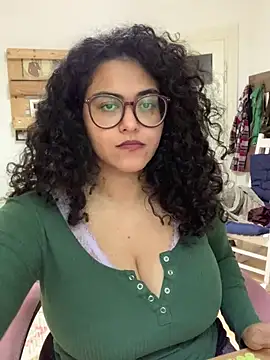 دردشة Curvydesifromgermany الجنسية المباشرة