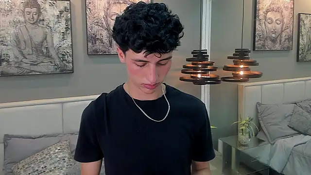 Chat XXX Live thom_ames