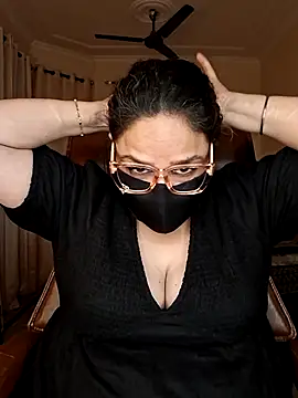 Živý XXX chat SEXY-Sardarni