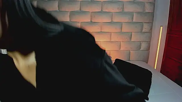 Czat XXX na żywo – HollyGrey_