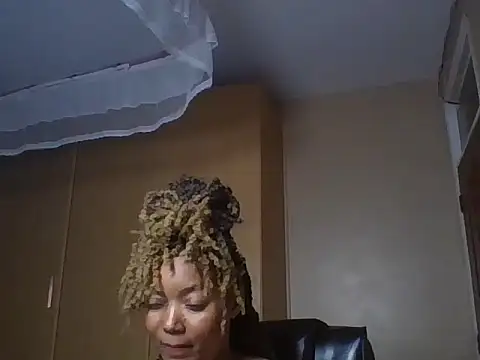 queenbebony 现场XXX聊天