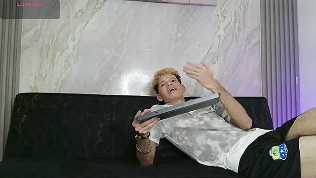 KING_BOYS2026 即時 XXX 聊天