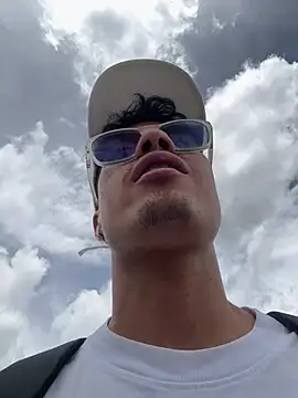 TavoHot_ – Naživo XXX chat