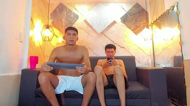 Yeff_26's Live XXX Chat