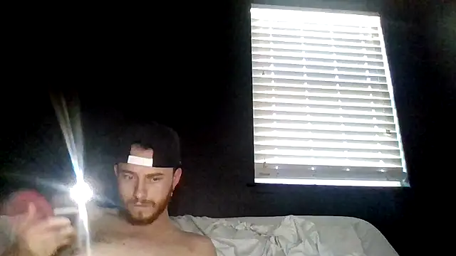 XXX chat uživo modela Cloudyydayzz
