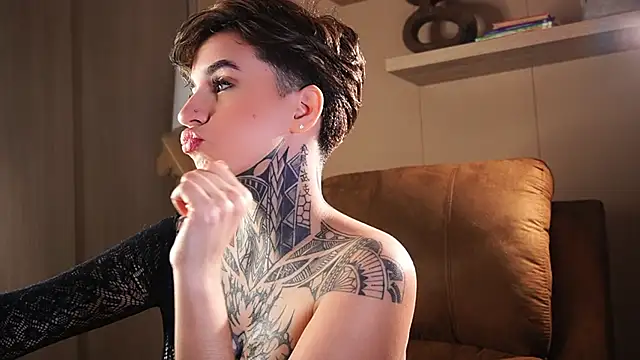 AliceShazaham_'s Live XXX Chat
