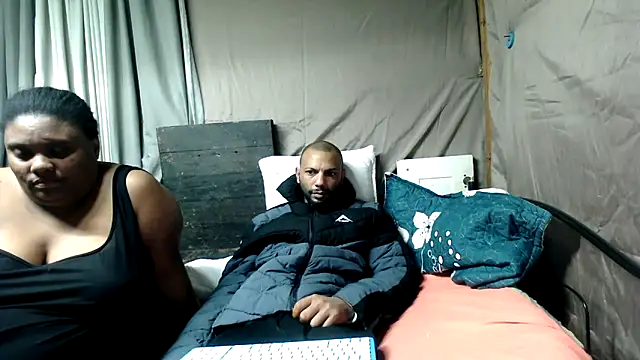 Živý XXX chat Camodick
