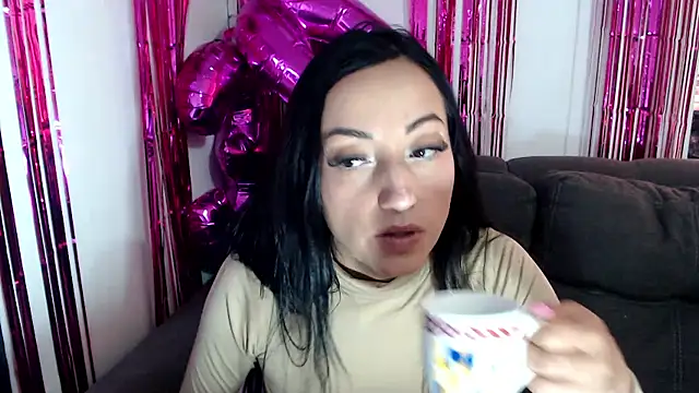 megaan_lovee 라이브 XXX 채팅
