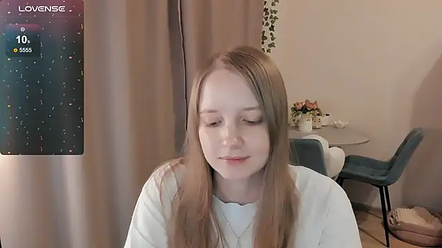 XXX chat uživo modela Alyaley