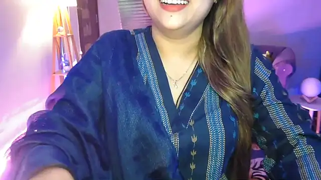 Chat +18 de Mitikaa ao vivo