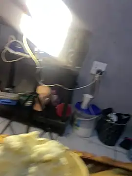 friendlybitch22 élő XXX-chatje