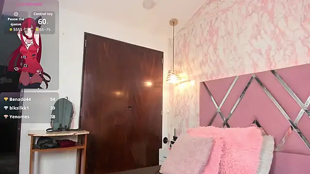 Chat XXX en directo de Kataleyamilf69_