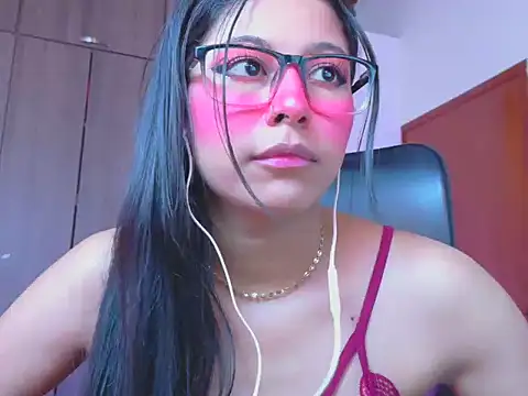 _ALLYSON18_'s Live XXX Chat