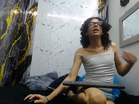isa_x18 Live XXX Chat