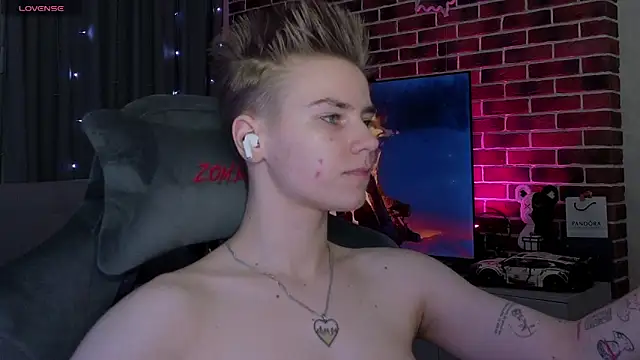 Онлайн чат XXX Jean_Willson