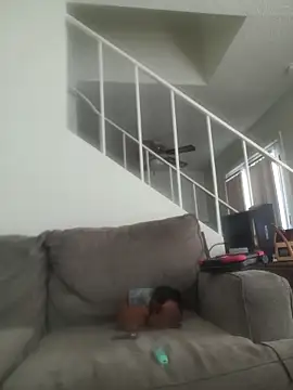 yourMasterisBored's Live XXX Chat