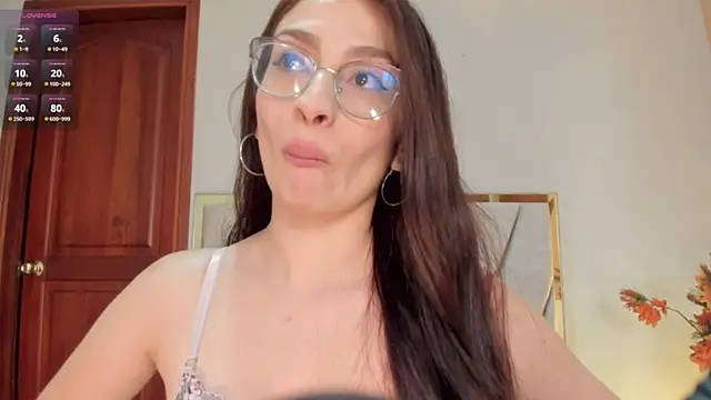 Chat XXX en directo de AndraCyruss