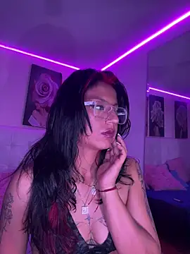 Chat XXX en directo de SamathaMay