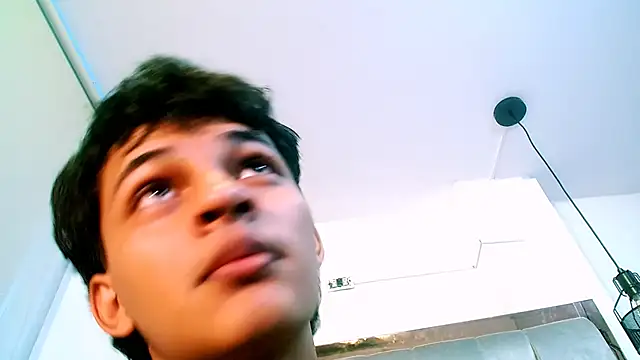 Chat XXX Live SahirCharm