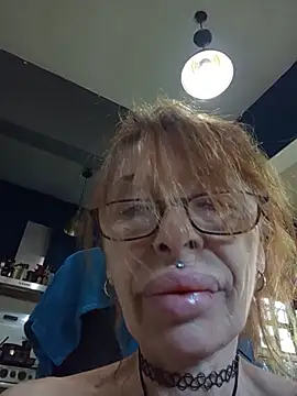 FrozenWaffle – Naživo XXX chat