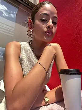 alana15 라이브 XXX 채팅