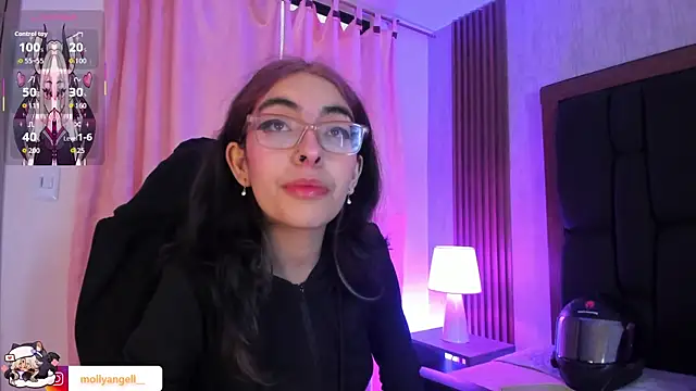 Molly_A's Live XXX Chat