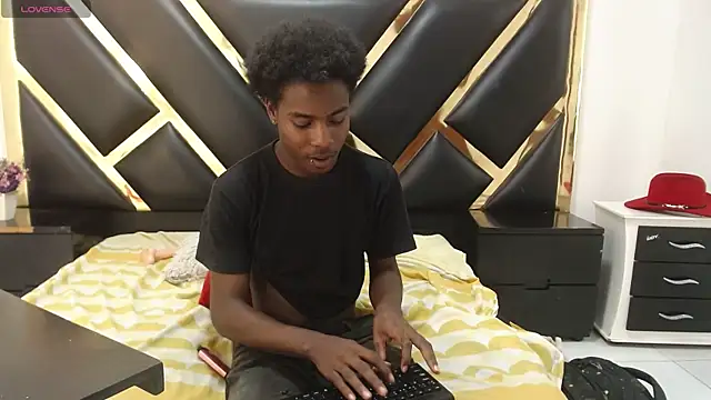 Živý XXX chat NoahJhonson69