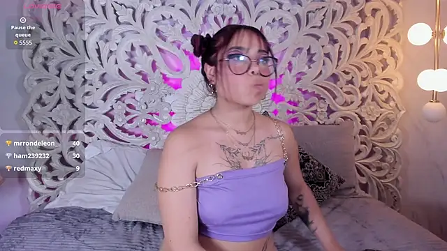 Little_natty_ – Naživo XXX chat