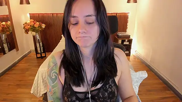 KatherineBondn Live XXX chat