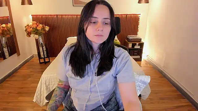 KatherineBond – Naživo XXX chat