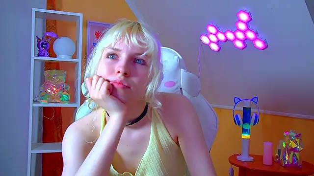 HannahHollis – Naživo XXX chat