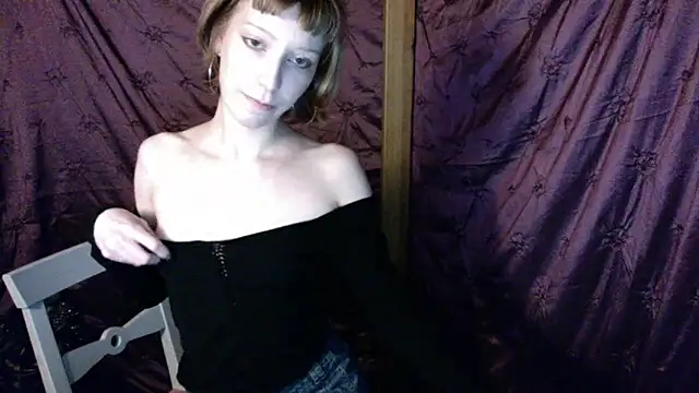 AlexaWetDream – Naživo XXX chat