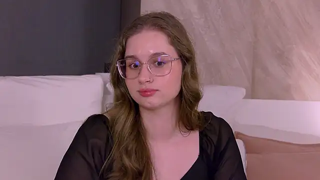 EllieHayes Live XXX-Chat