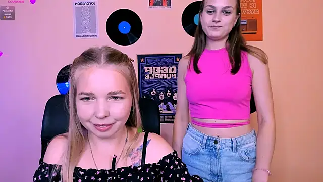 XXX chat uživo modela teya_starling