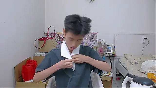 Tomato-888 网络视讯表演