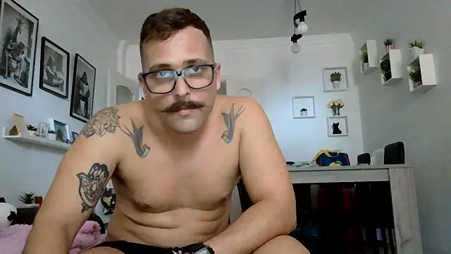 yanick931's Live XXX Chat