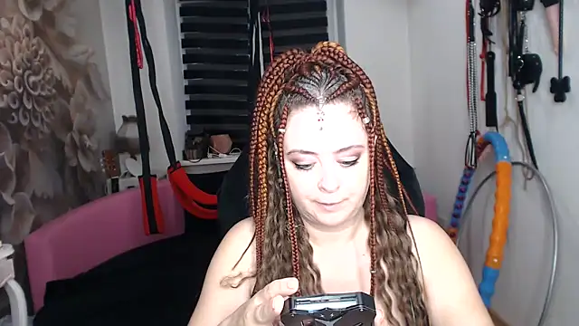 Živý XXX chat MISSwithDOLLS