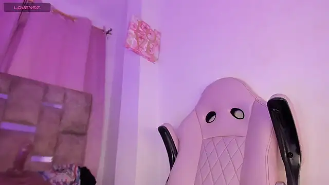 Mia_royal – Naživo XXX chat